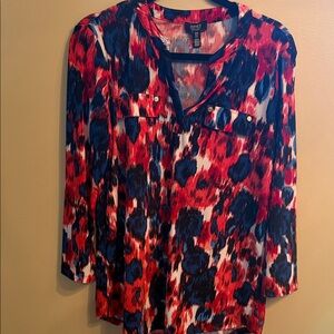 Jones New York Red and Blue Abstract Button-Front Blouse